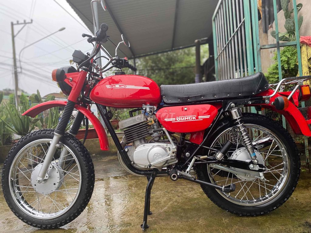 Minsk Cổ điển màu Đỏ. Mua bán Xe máy tại Thị xã Bến Cát Bình Dương được đăng bởi Chí Mang hình 1