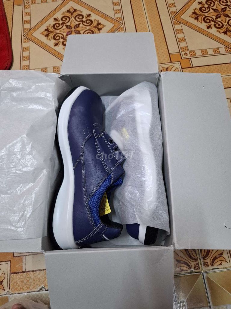 Giày bảo hộ nam nguyên hợp mới - đế chống trượt. Mua bán Giày dép tại Quận 1 Tp Hồ Chí Minh được đăng bởi LƯỢM  hình 1