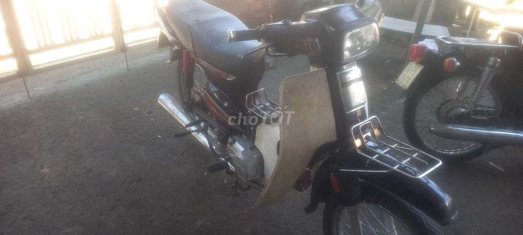 Dream di làm. Mua bán Xe máy tại Huyện Thống Nhất Đồng Nai được đăng bởi trần thương  hình 1