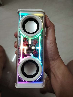 Loa bluetood có đèn led theo điệu. Mua bán Tivi, Âm thanh tại Thành phố Huế Thừa Thiên Huế được đăng bởi út 