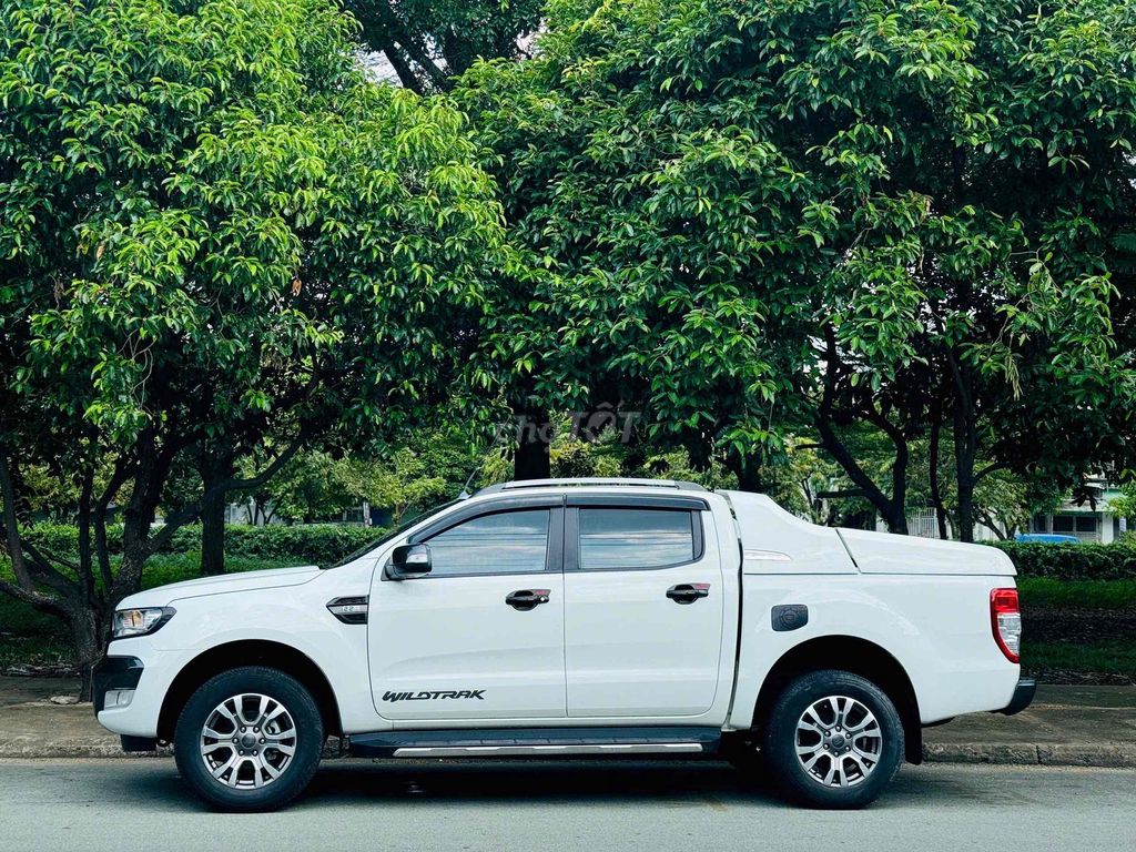 Hàng hiếm WT 1 cầu 2016 - trả trước 250tr. Mua bán Ô tô tại Huyện Ea Kar Đắk Lắk được đăng bởi Ford KDV hình 4