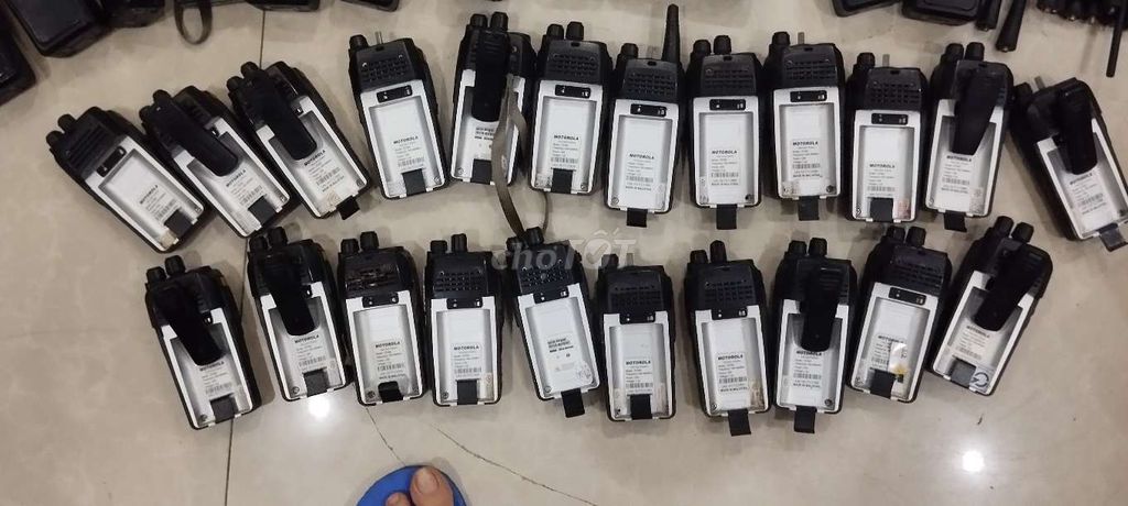 Bộ đàm Motorola đã qua sử dụng kèm phụ kiện. Mua bán Điện thoại tại Quận Gò Vấp Tp Hồ Chí Minh được đăng bởi Ngoc hình 1