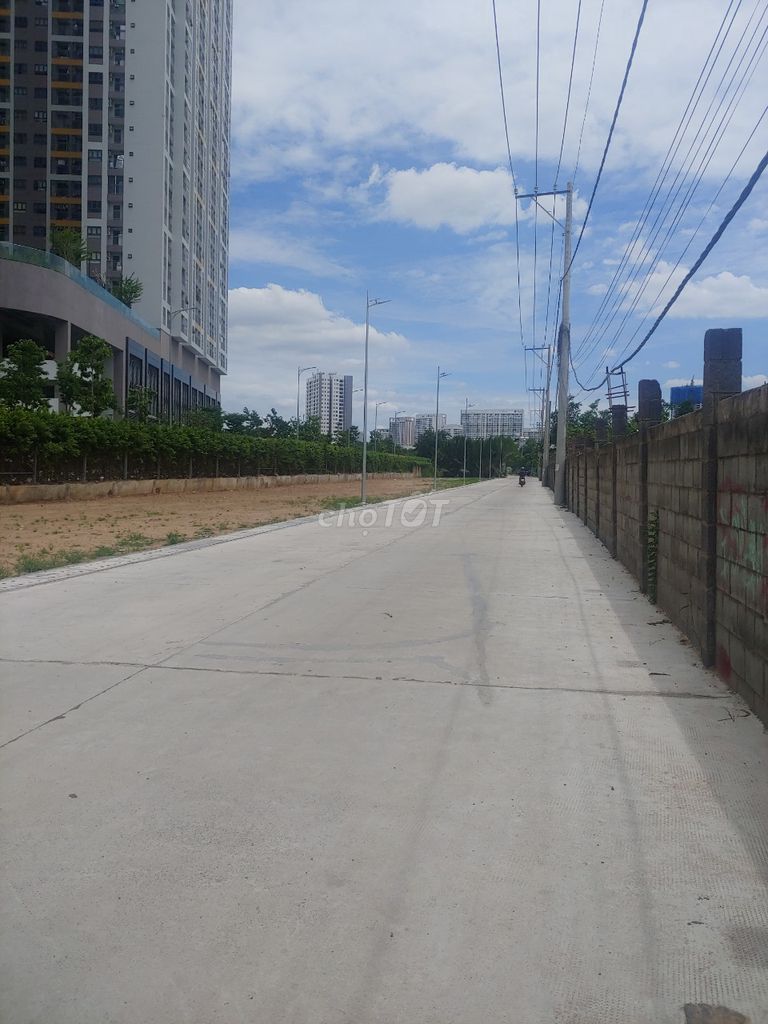 Lô đất đường Đào Trí, p Phú Thuận quận 7