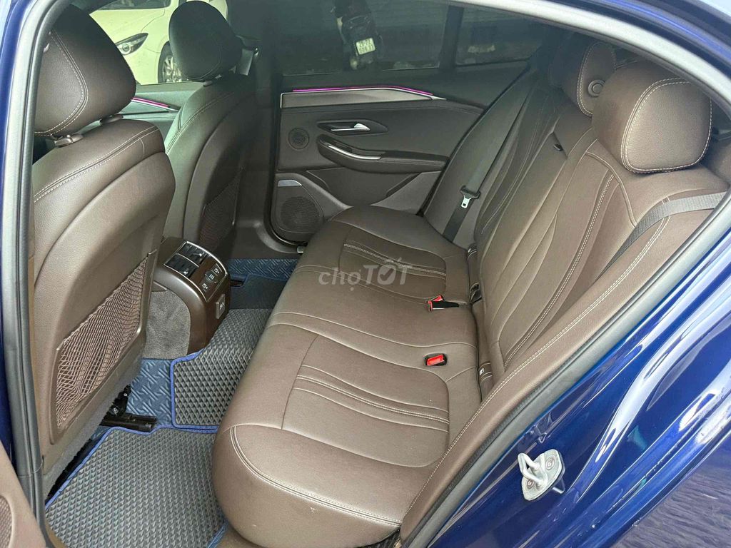 VINFAST LUX A 2.0 NÂNG CAO 2022 – MÀU XANH. Mua bán Ô tô tại Quận Cầu Giấy Hà Nội được đăng bởi Auto 6666 hình 17