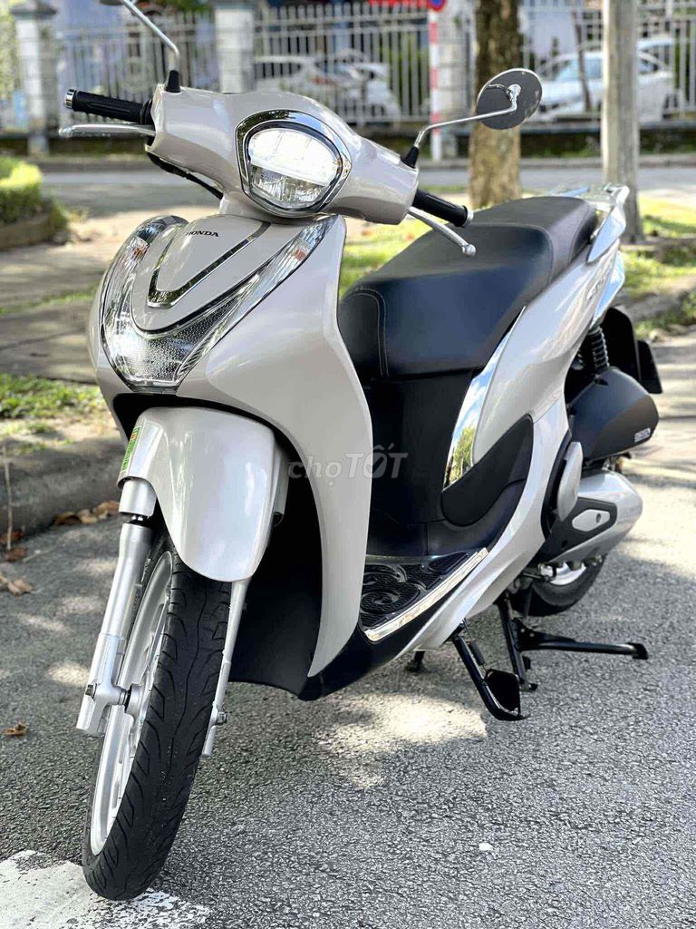 Bán xe SH Mode 2021. Mua bán Xe máy tại Thành phố Huế Thừa Thiên Huế được đăng bởi đô hình 2