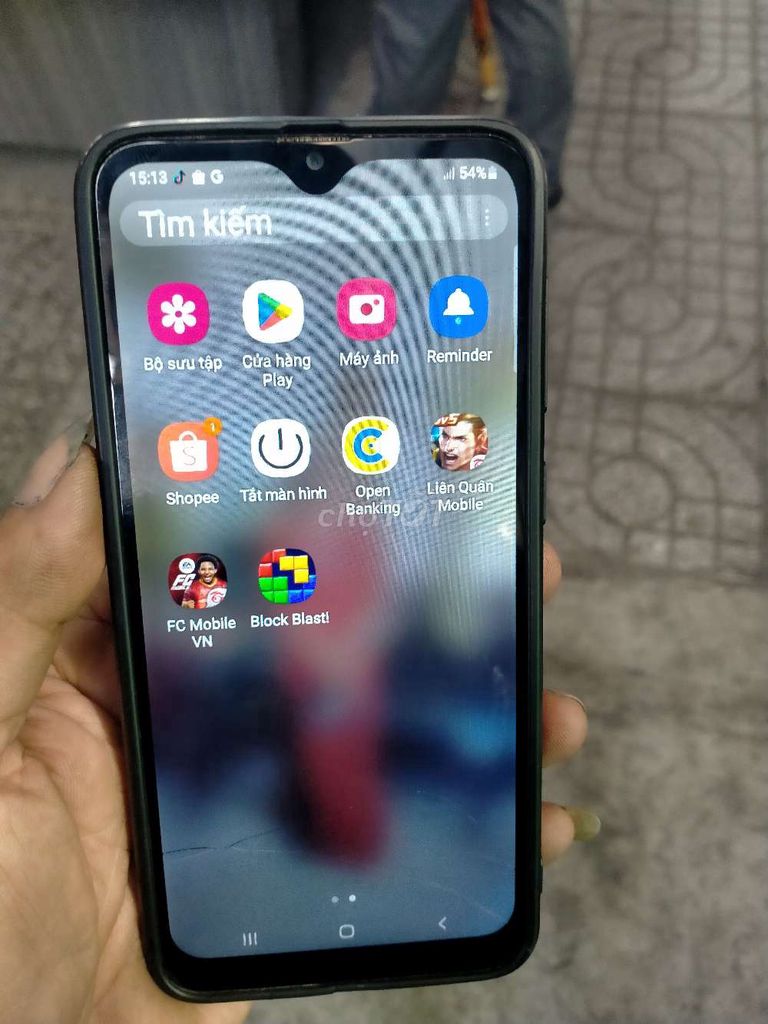 Samsung Galaxy A20 Đen Nứt kính. Mua bán Điện thoại tại Quận Ninh Kiều Cần Thơ được đăng bởi Phạm Bình Long  hình 1