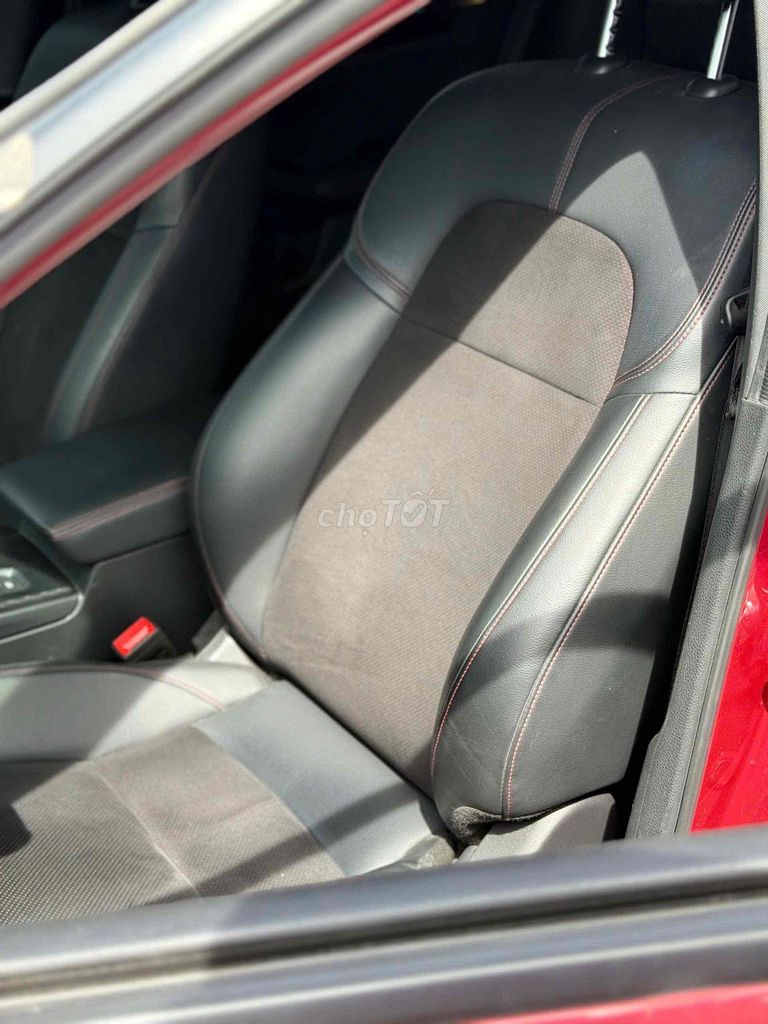 Honda Civic 2023 RS 1.5 AT - 17000 km. Mua bán Ô tô tại Thành phố Thủ Dầu Một Bình Dương được đăng bởi Quốc Nam  hình 8