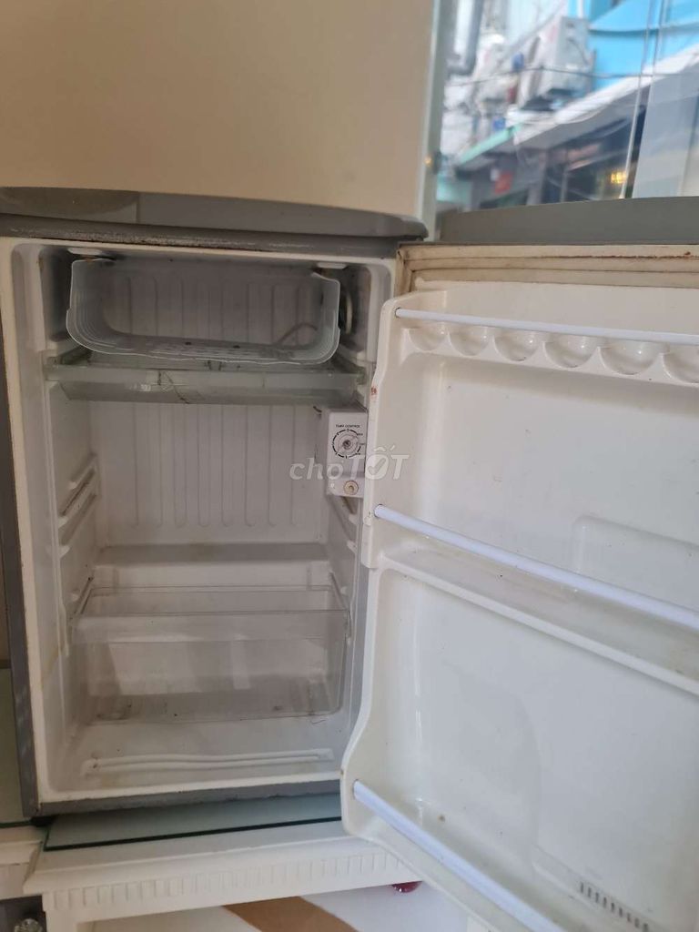 Tủ lạnh sinh viên