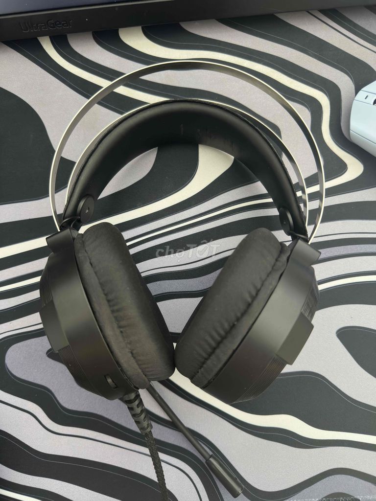 Tai nghe gaming Đen RGB chống ồn có mic. Mua bán Tivi, Âm thanh tại Thành phố Thủ Đức Tp Hồ Chí Minh được đăng bởi Huu  hình 1