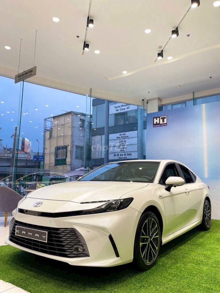 Camry 2025 2.5HEV TOP - Ưu đãi 100%Trước Bạ. Mua bán Ô tô tại Quận Bình Thạnh Tp Hồ Chí Minh được đăng bởi Toyota Tân Cảng THTC hình 3