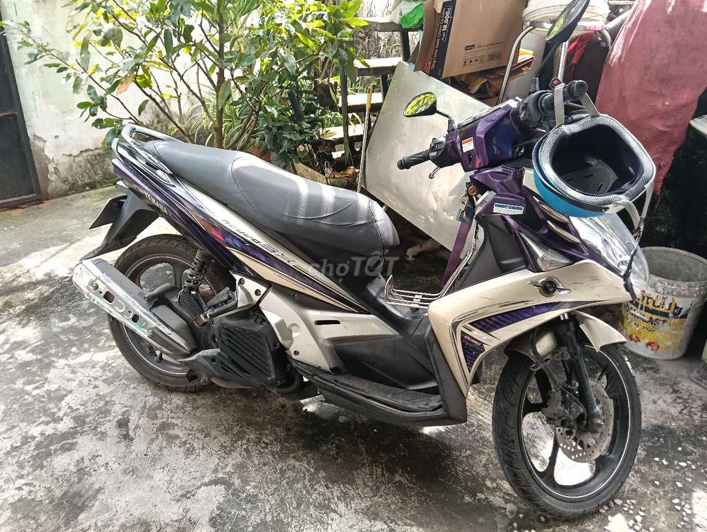 Nhà trật ra gấp xe nhà ít di. Mua bán Xe máy tại Quận Bình Thạnh Tp Hồ Chí Minh được đăng bởi đỗ thị ha hình 4