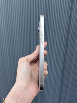 Điện thoại Apple iPhone 15 Pro Max 1TB. Mua bán Điện thoại tại Quận Bình Thạnh Tp Hồ Chí Minh được đăng bởi Trần Minh Nhât