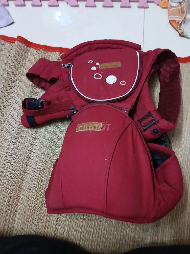 Địu em bé Timama Đỏ Còn mới. Mua bán Mẹ và bé tại Quận Tân Phú Tp Hồ Chí Minh được đăng bởi minh trang  hình 1