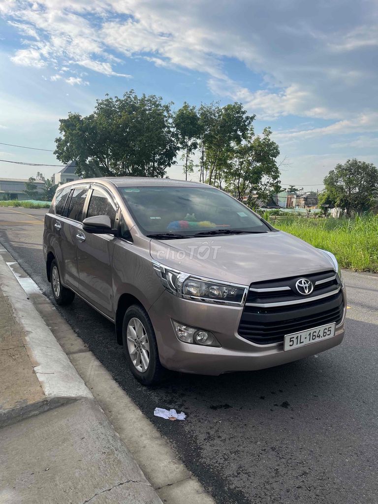 Toyota Innova 2019 2.0E - 100000 km. Mua bán Ô tô tại Huyện Hóc Môn Tp Hồ Chí Minh được đăng bởi Huy Hải hình 2