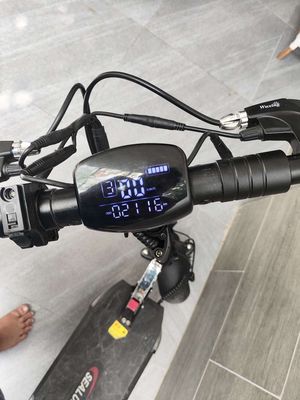 Cần thanh lí xe scooter điện Sealup Q5. Mua bán Xe điện tại Quận 12 Tp Hồ Chí Minh được đăng bởi Huy Lê
