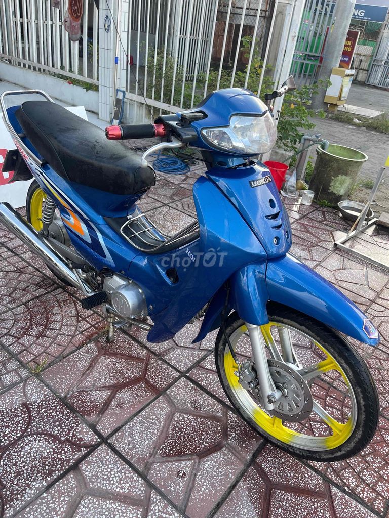 Wave nhỏ áo mới tinh mây móc êm ru chi anh em sài. Mua bán Xe máy tại Quận Cái Răng Cần Thơ được đăng bởi CẦM ĐỒ TRUNG TÍN  hình 2