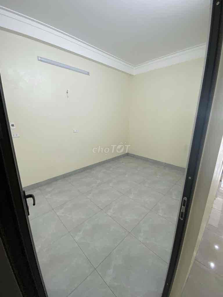 Cho thuê tầng 1 mặt tiền/nguyên căn Trung tâm thị trấn Thường Tín. Cho thuê nhà ở tại Huyện Thường Tín Hà Nội được đăng bởi Kieu Trang hình 3