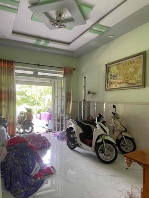Chủ Ngộp Bank- 120m2- 4 PN- HXH-Đ. Vĩnh Lộc- Bình Chánh- Chỉ 30tr/m2-. Mua bán nhà ở tại Huyện Bình Chánh Tp Hồ Chí Minh được đăng bởi Nguyễn Quang Cường