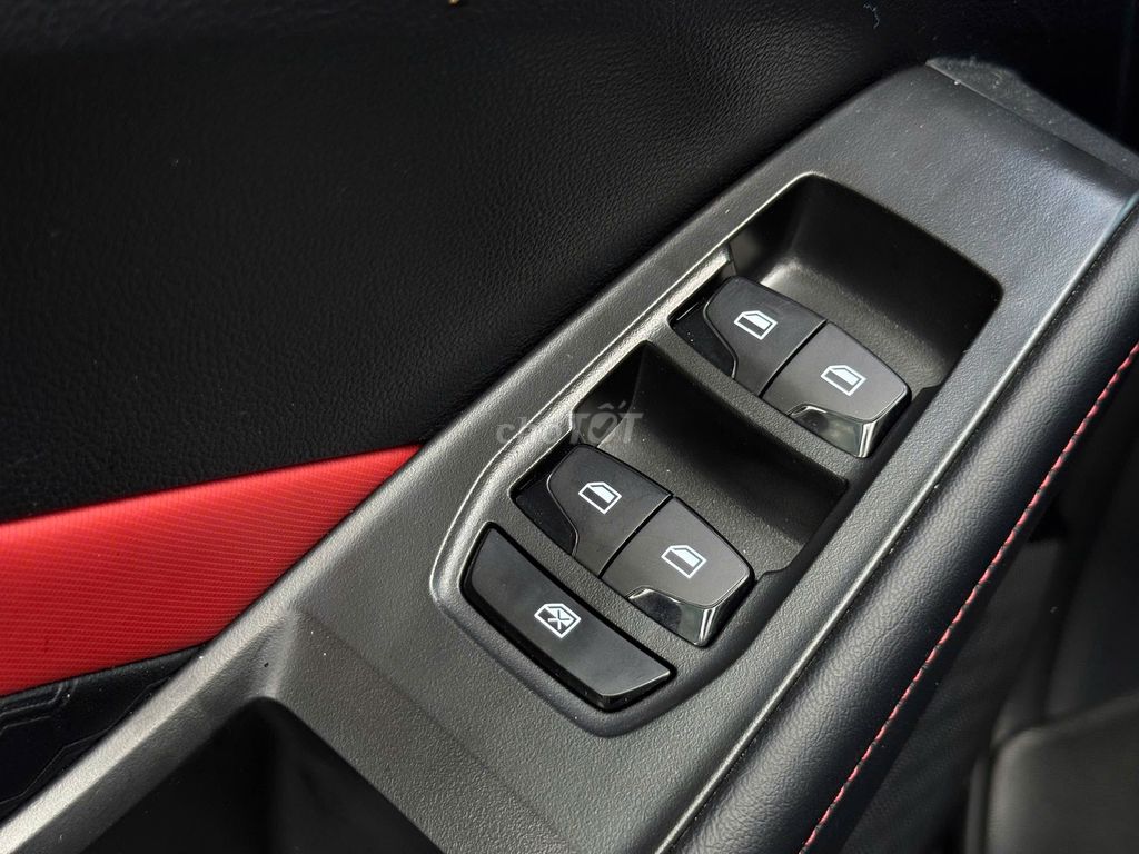 Carpla Cần Thơ mới về siêu phẩm. Mua bán Ô tô tại Quận Ninh Kiều Cần Thơ được đăng bởi Ngọc Carpla Cần Thơ Chuyên mua bán ô tô qua sử dụng hình 11