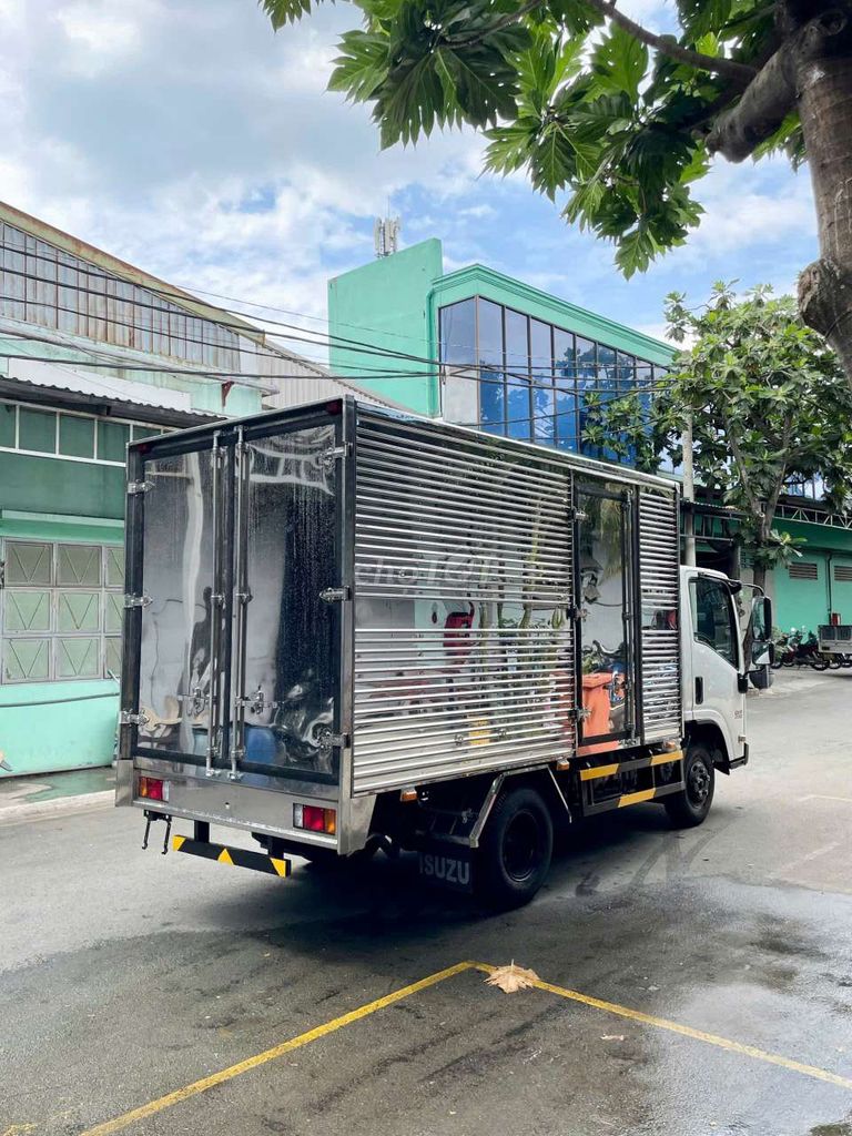 Isuzu QKR 230 thùng kín 1.9 tấn. Mua bán Xe tải, xe ben tại Quận 12 Tp Hồ Chí Minh được đăng bởi Chiến hình 7
