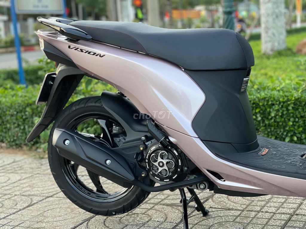 Vision 2018 hồng Posrche Sporty Zin Kiểng  🌈🔥. Mua bán Xe máy tại Huyện Châu Đức Bà Rịa - Vũng Tàu được đăng bởi Xe Máy Thành Lộc 72 hình 4