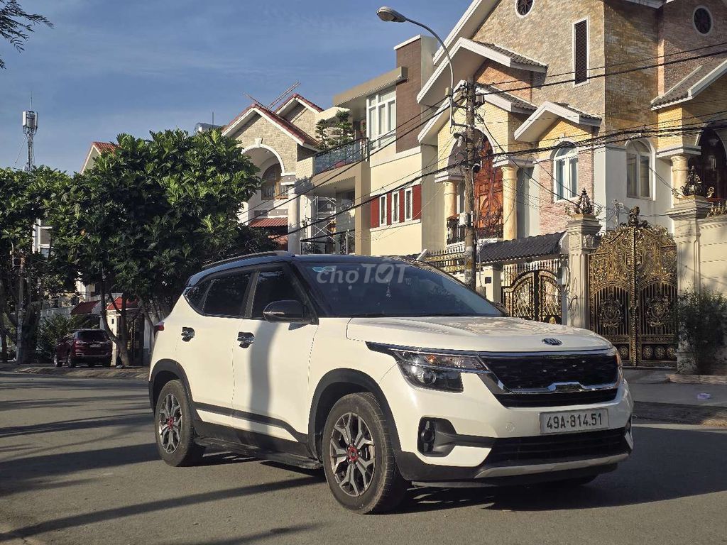 KIA SELTOS 1.4L 2020 LUXURY 64000KM BẢO HÀNH 1 NĂM. Mua bán Ô tô tại undefined undefined được đăng bởi Lê Tử can  hình 2