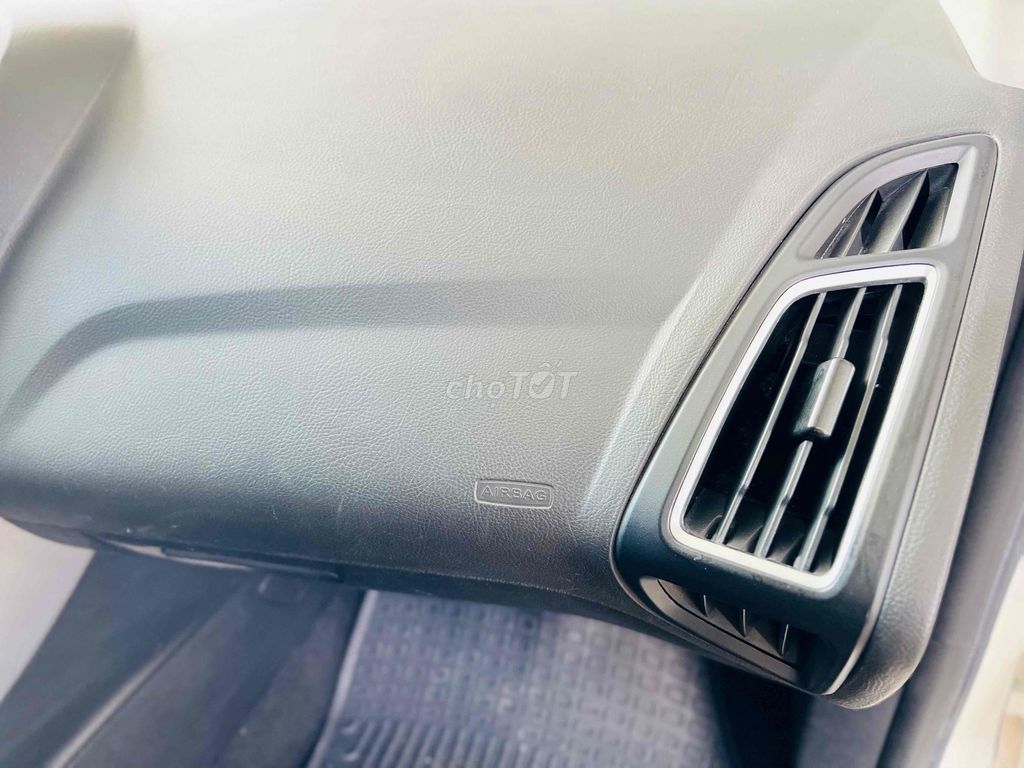 Focus 2018 Sport 1.5 Turbo. 80.000Km. Mua bán Ô tô tại Thành phố Phan Thiết Bình Thuận được đăng bởi Tuấn Ôtô Bình Thuận hình 17