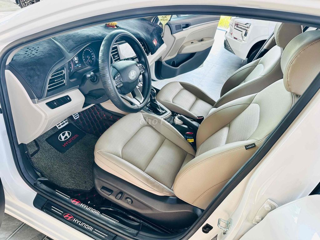 Elantra 2022 2.0 AT - 10000Km Siêu Mới. Mua bán Ô tô tại Huyện Bắc Tân Uyên Bình Dương được đăng bởi Ô Tô Quân Bồ Bình Dương hình 17