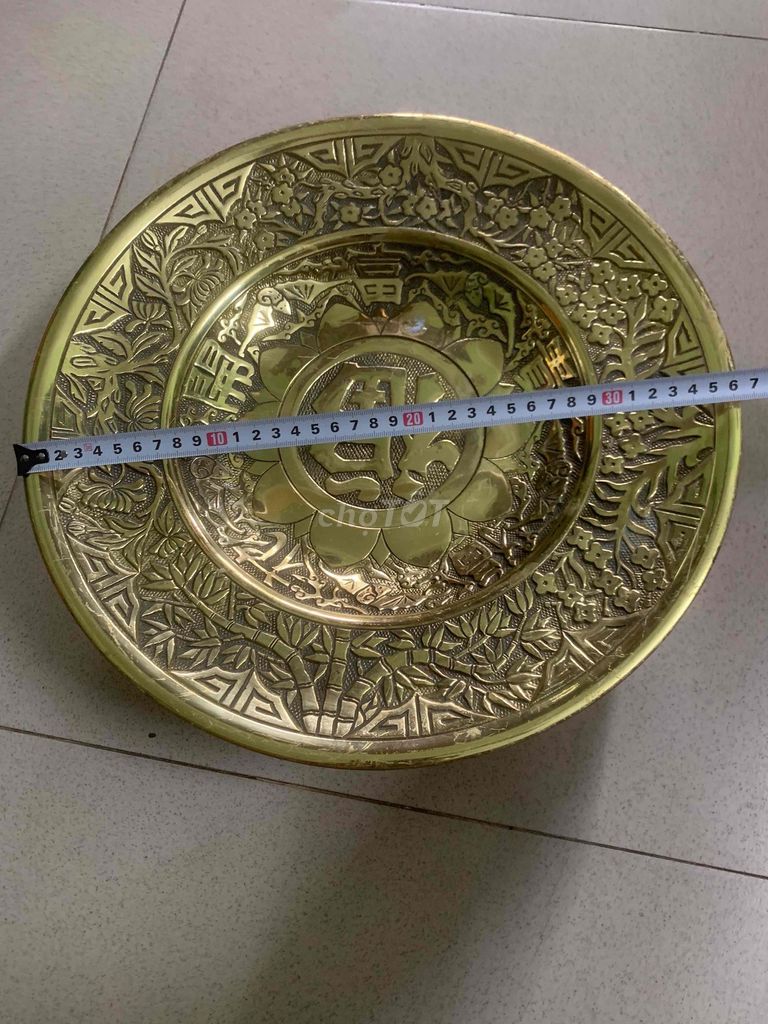 Mâm bồng Đồng Vàng đồng Lớn. Mua bán Đồ sưu tầm, đồ cổ tại Huyện Gia Lâm Hà Nội được đăng bởi Vũ Công Chieu hình 1