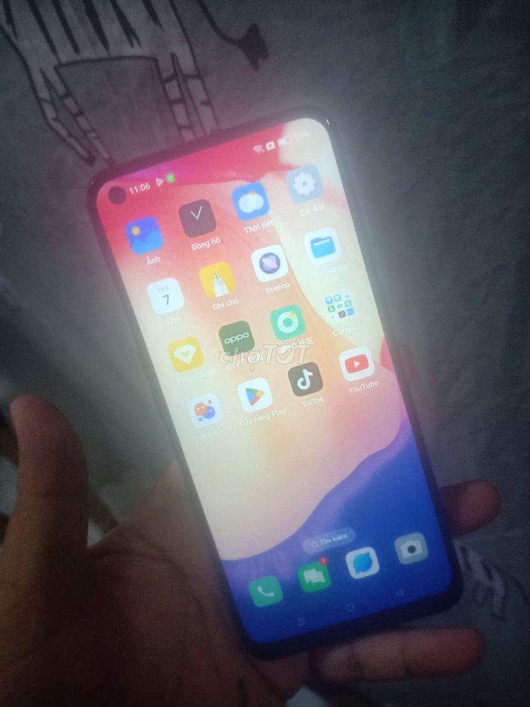 Oppo Reno 4 SE 5G 128GB Đen fun 2 sim pin châu. Mua bán Điện thoại tại Quận Ninh Kiều Cần Thơ được đăng bởi  Hung Đao  hình 1