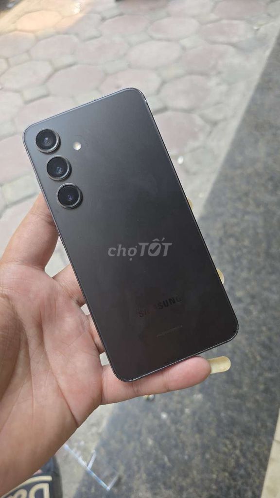 Samsung Galaxy S24 Đen. Mua bán Điện thoại tại Quận Cầu Giấy Hà Nội được đăng bởi Tùng Phan hình 1