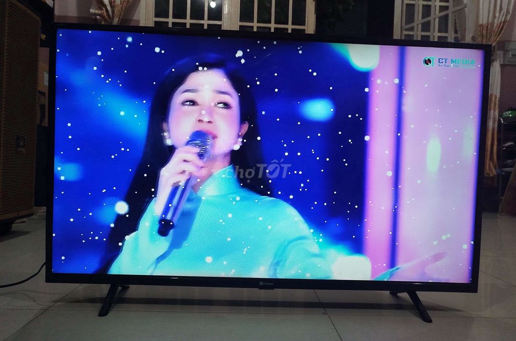 TV caspe 43in chạy anroi 9 mượt mà