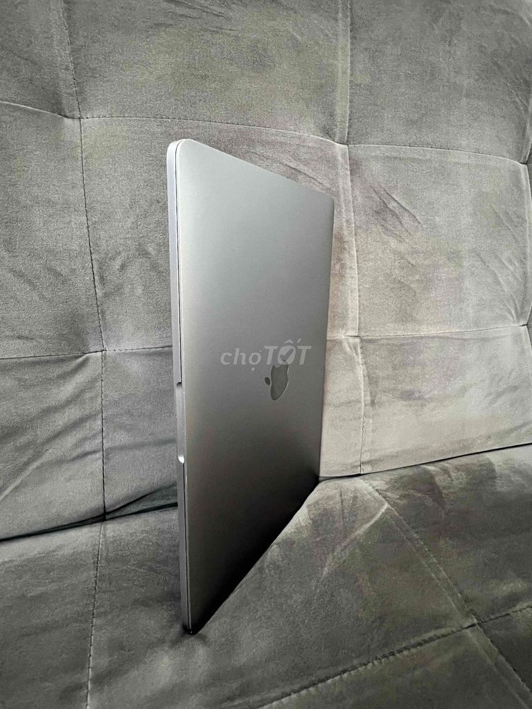 MacBook Pro M1 13 inch 16GB/512GB. Mua bán Laptop tại Quận 11 Tp Hồ Chí Minh được đăng bởi Nguyễn Huy hình 1