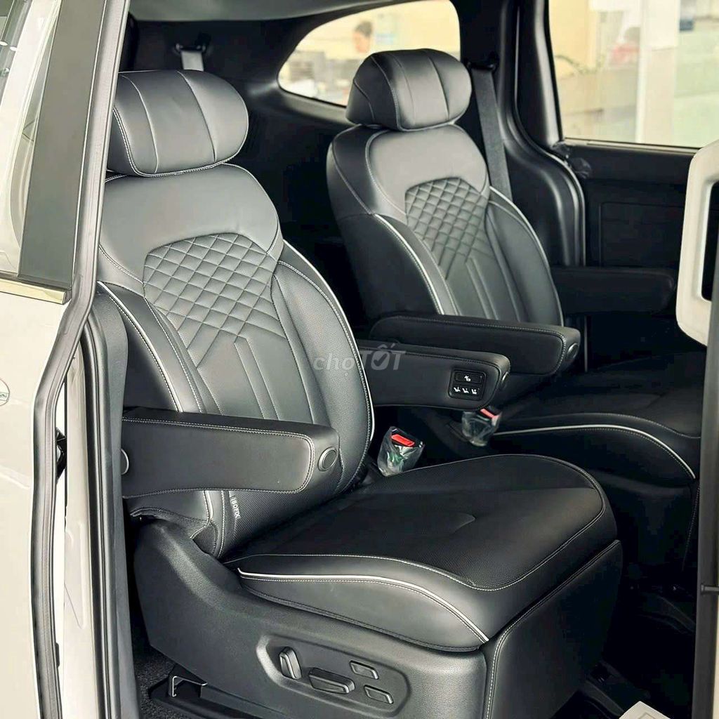 Xả kho CUSTIN 2.0 TURBO. Mua bán Ô tô tại Quận 12 Tp Hồ Chí Minh được đăng bởi thành trí hình 7