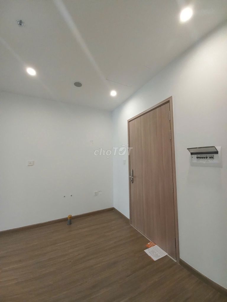 Căn hộ 28m2 4tr7 tòa P4