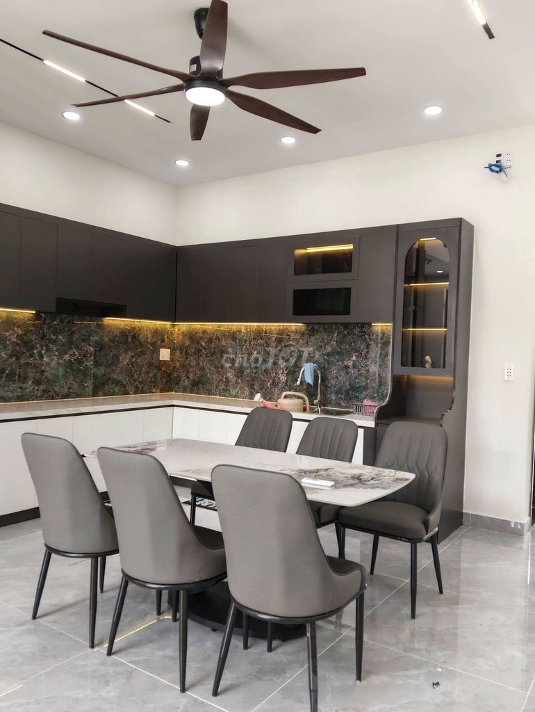 Nhà hẻm đã hoàn thiện, khách mua có thể vào ở ngay