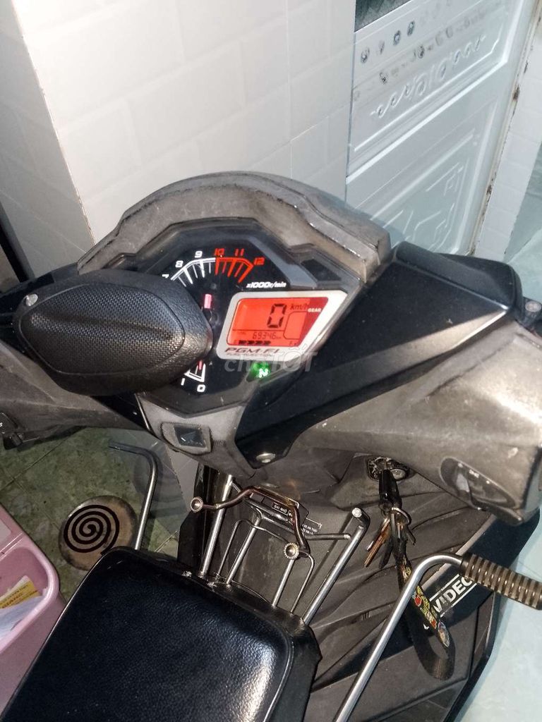Cần thanh lý 1 xe winner v1 đen nhám 2018. Mua bán Xe máy tại Huyện Cái Bè Tiền Giang được đăng bởi Võ thanh Tuấn  hình 7
