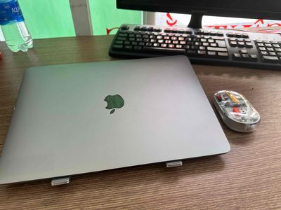 MacBook air 2018 - thừa máy. Mua bán Laptop tại Quận Gò Vấp Tp Hồ Chí Minh được đăng bởi Nguyễn Văn Minh