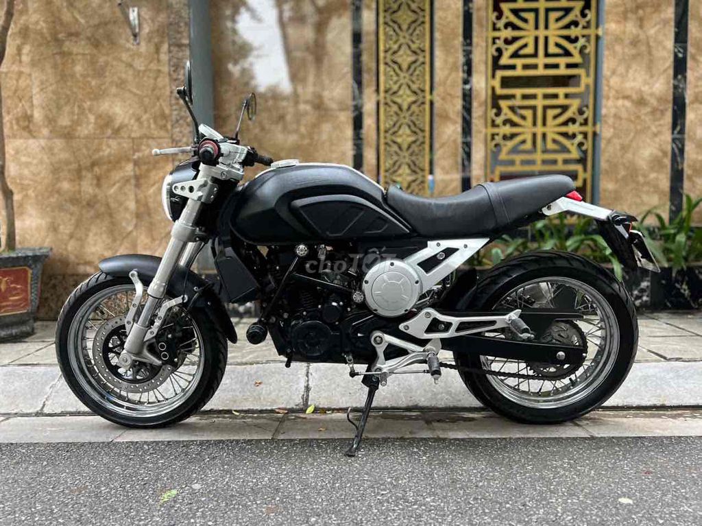 GPX Genteleman 200cc Xe đẹp xe lướt mới keng pkl. Mua bán Xe máy tại Quận Cầu Giấy Hà Nội được đăng bởi Tong motor xe may hình 3