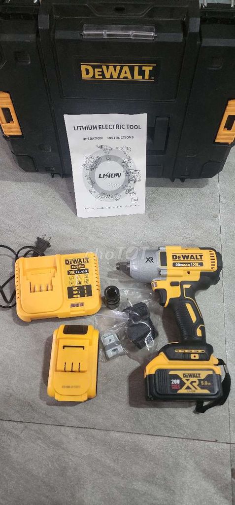 Máy siết bulong Dewalt 20V. Mua bán Đồ chuyên dụng, Giống nuôi trồng tại Quận Liên Chiểu Đà Nẵng được đăng bởi Lâm Hải hình 1