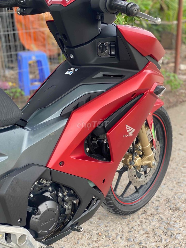 bán xe winner v3 abs chính chủ odo 3Ok xe đẹp 25.8. Mua bán Xe máy tại Huyện Củ Chi Tp Hồ Chí Minh được đăng bởi Minh Trung hình 9