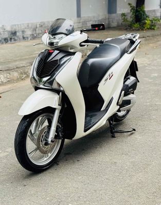 Honda SH 125i 2019 Trắng đen 9000 km