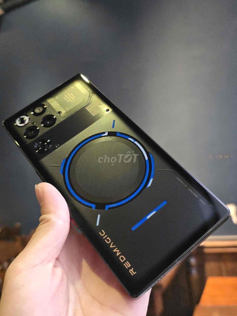 Red Magic 11 Pro Plus 16/512GB Siêu phẩm đồ hoạ 99. Mua bán Điện thoại tại Quận Ninh Kiều Cần Thơ được đăng bởi Quý Mobile Cần thơ hình 1