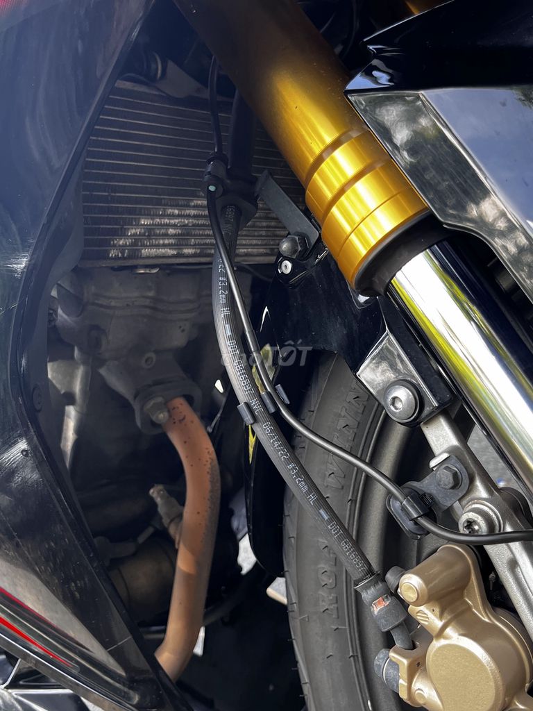 HONDA CBR 150RR - 2023 Chính chủ / Biển 43. Mua bán Xe máy tại Quận Ngũ Hành Sơn Đà Nẵng được đăng bởi Nguyễn Việt Long hình 8