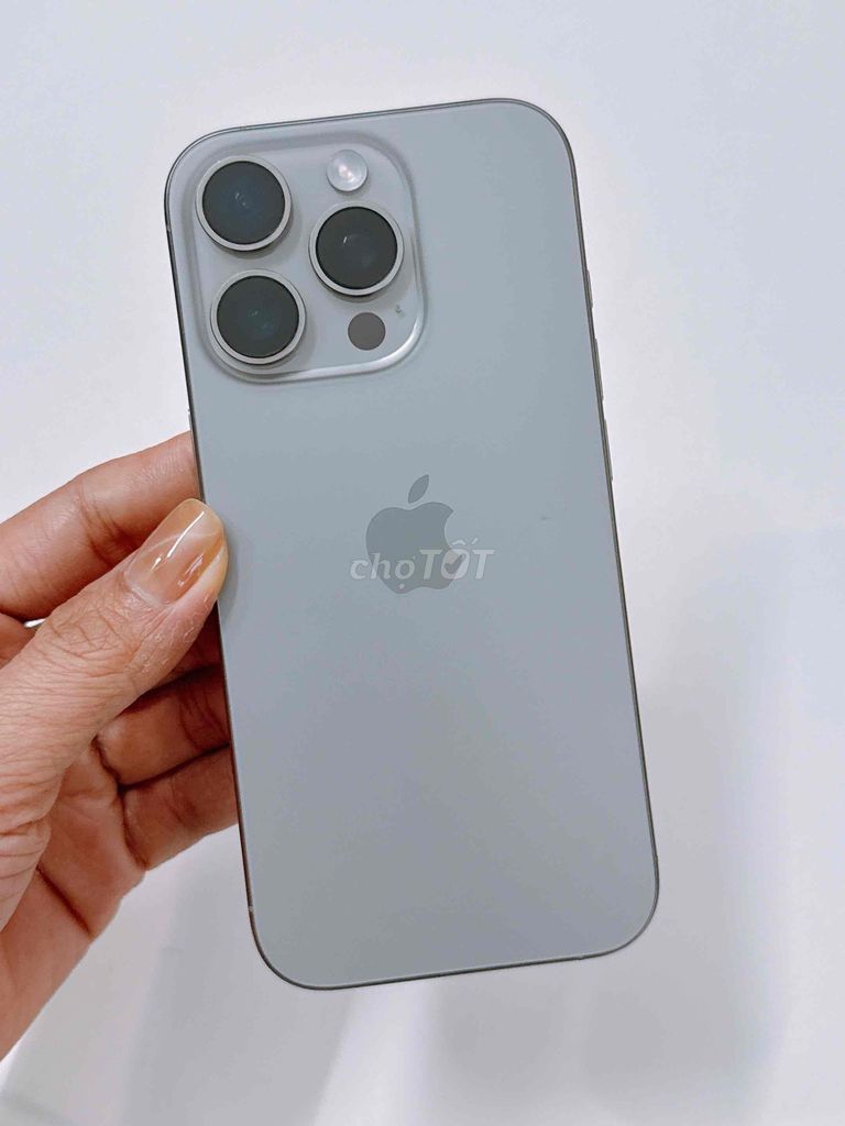 Apple iPhone 16 Pro 256GB Titan Tự nhiên LL/A. Mua bán Điện thoại tại Quận Phú Nhuận Tp Hồ Chí Minh được đăng bởi Kim Thanh  hình 1