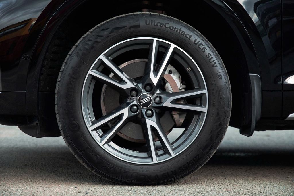 Audi Q5 2022 Xứng Đáng Để Trải Nghiệm Với Giá Tiền. Mua bán Ô tô tại Quận Gò Vấp Tp Hồ Chí Minh được đăng bởi Mr Vương otosieuluot hình 11