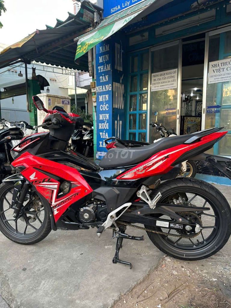 Honda winner v3 2023 mới 90% Bstp chính chủ. Mua bán Xe máy tại Quận Tân Phú Tp Hồ Chí Minh được đăng bởi Tuanduy hình 4