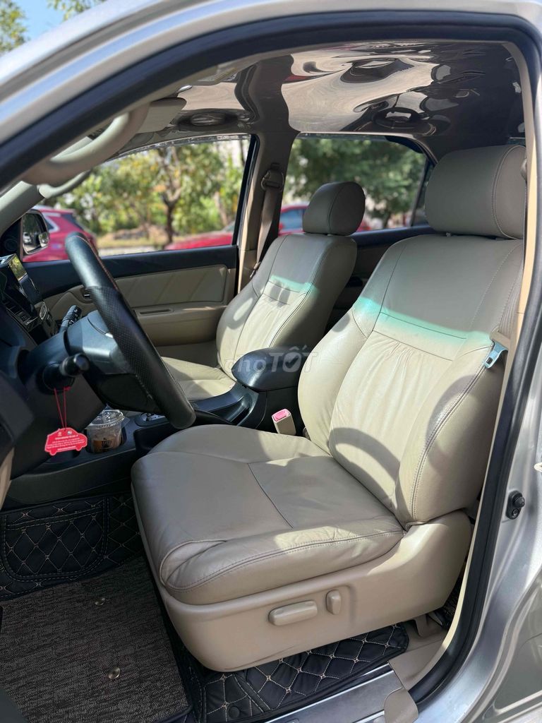 Toyota Fortuner 2015 2.7V 4x2 AT. Mua bán Ô tô tại Thành phố Thủ Đức Tp Hồ Chí Minh được đăng bởi Lê Nhường hình 9