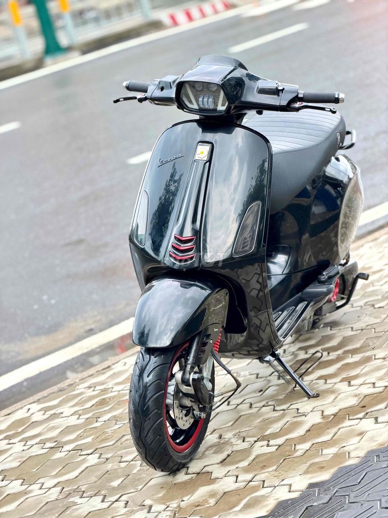 Piaggio Sprint 150 куб. см 2016, черный, полный крой, суперкенг