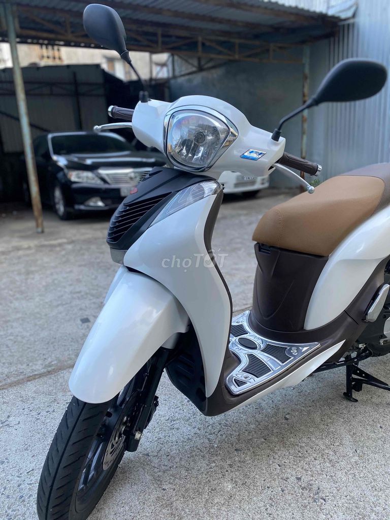 shmode trắng khoá bếp ga xe đẹp. Mua bán Xe máy tại Quận Thanh Khê Đà Nẵng được đăng bởi Long hình 4